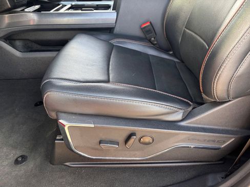 Used 2024 Ford F350 Lariat w/ Lariat Ultimate Package image 13