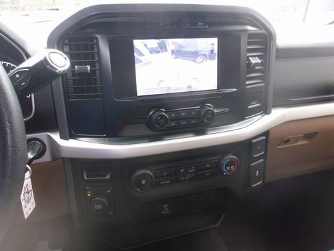 Used 2023 Ford F150 XLT image 7