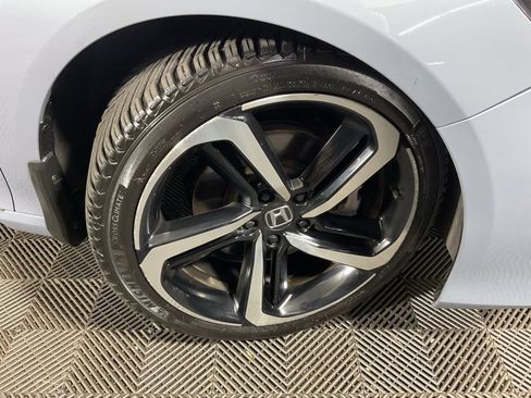 Used 2021 Honda Accord Sport image 38