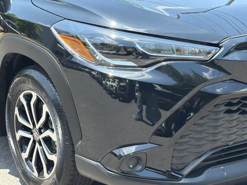 Used 2025 Toyota Corolla Cross AWD Hybrid image 8