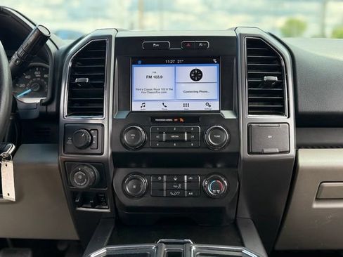 Used 2019 Ford F150 XLT w/ Trailer Tow Package AWD/4WD image 18