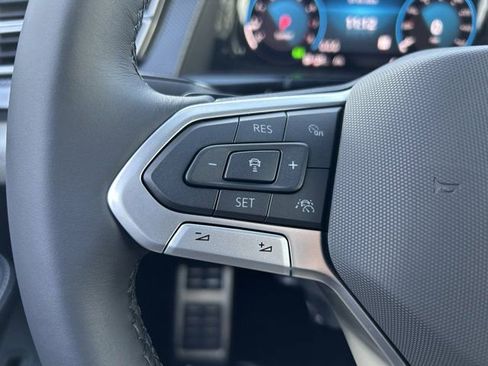 New 2026 Volkswagen Atlas Cross Sport SEL Premium R-Line AWD/4WD image 19