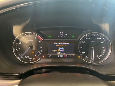 Used 2023 Cadillac XT5 Luxury AWD/4WD image 21
