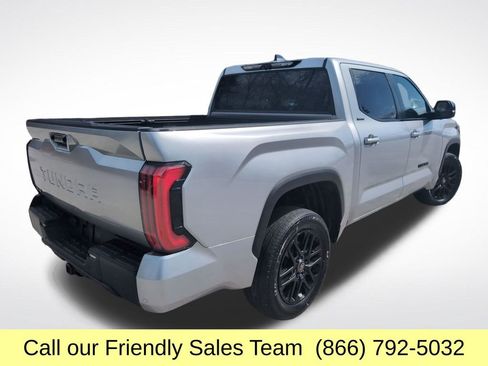 Used 2025 Toyota Tundra Limited AWD/4WD image 6
