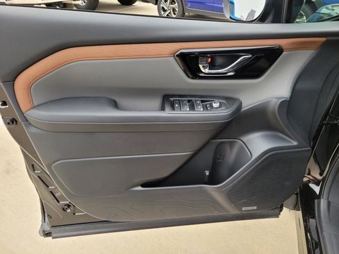 New 2026 Subaru Forester Sport AWD/4WD image 10