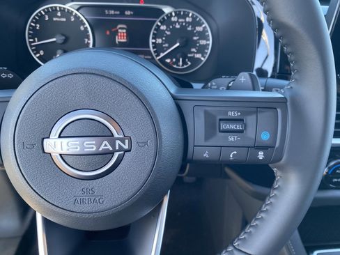 New 2025 Nissan Pathfinder SV image 26