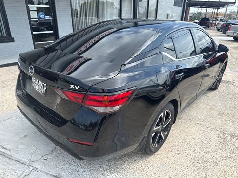 Used 2024 Nissan Sentra SV w/ Trunk Package FWD image 4
