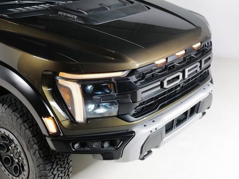 Used 2026 Ford F150 Raptor AWD/4WD image 30