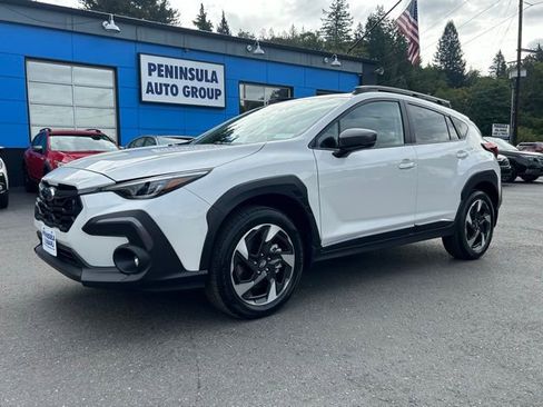 New 2025 Subaru Crosstrek 2.5i Limited w/ Crosstrek Mirror Package image 4