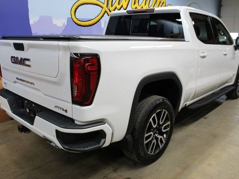 Certified 2022 GMC Sierra 1500 AT4 w/ AT4 Premium Package AWD/4WD image 4