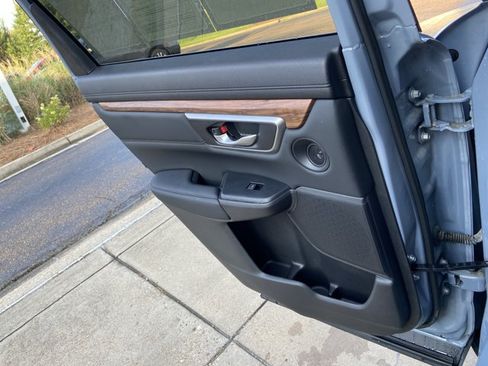 Used 2022 Honda CR-V Touring image 53