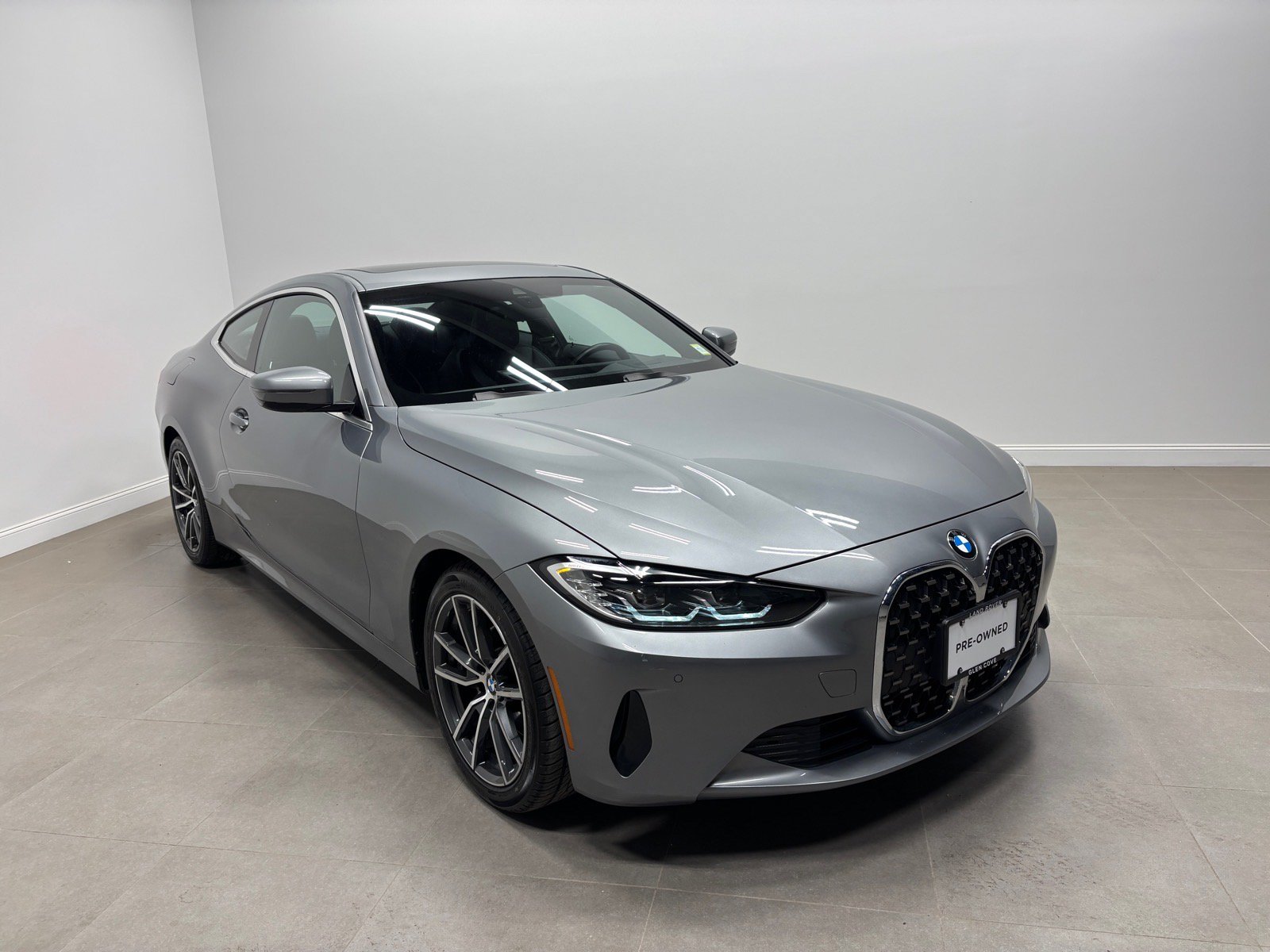 Used 2024 BMW 430i xDrive Coupe w/ Premium Package AWD/4WD image 4