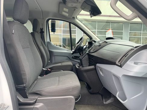 Used 2018 Ford Transit 350 XL RWD image 21