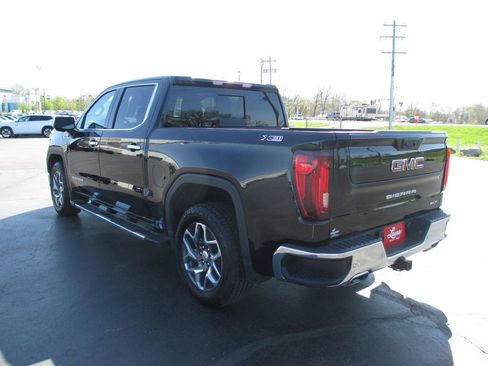Used 2024 GMC Sierra 1500 SLT w/ SLT Premium Plus Package image 8