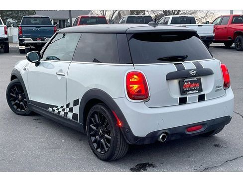 Used 2020 MINI Cooper 2-Door Hardtop image 13