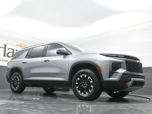 New 2026 Chevrolet Traverse Z71 w/ Enhanced Driving Package image 2