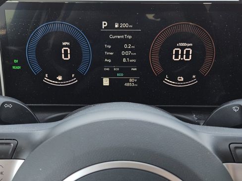 Certified 2025 Hyundai Tucson Blue AWD/4WD image 12