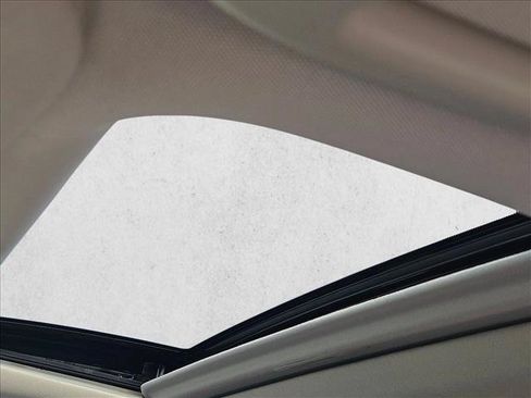 Used 2018 Nissan Pathfinder Platinum FWD image 13