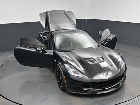 Used 2015 Chevrolet Corvette Z06 w/ 2LZ Preferred Equipment Group image 49