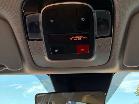 Used 2025 Hyundai Tucson SEL AWD/4WD image 39