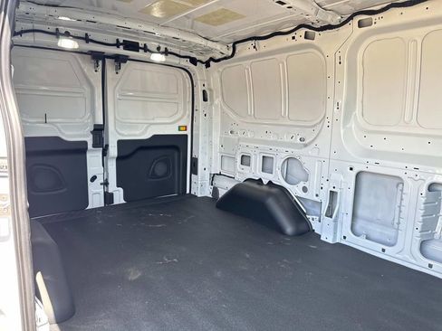 New 2025 Ford Transit 150 Low Roof image 19