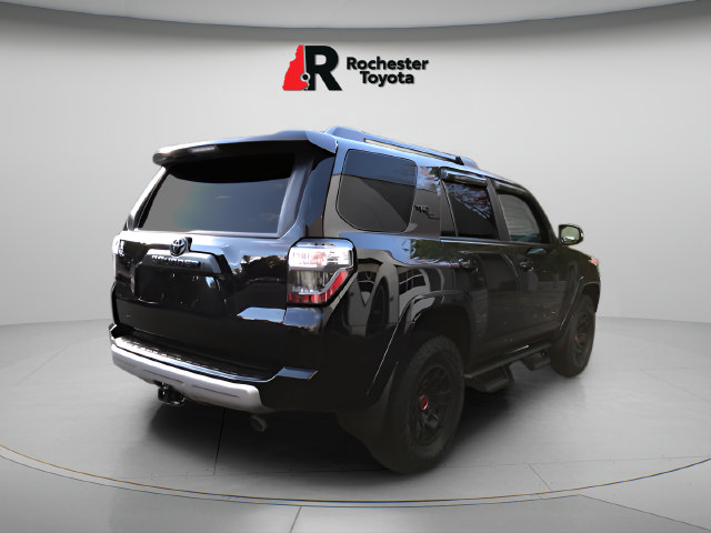 Certified 2022 Toyota 4Runner TRD Off-Road Premium w/ TRD Black Wheel Package (TMS) AWD/4WD image 7