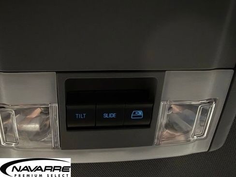 Used 2012 Ford F150 Platinum image 25