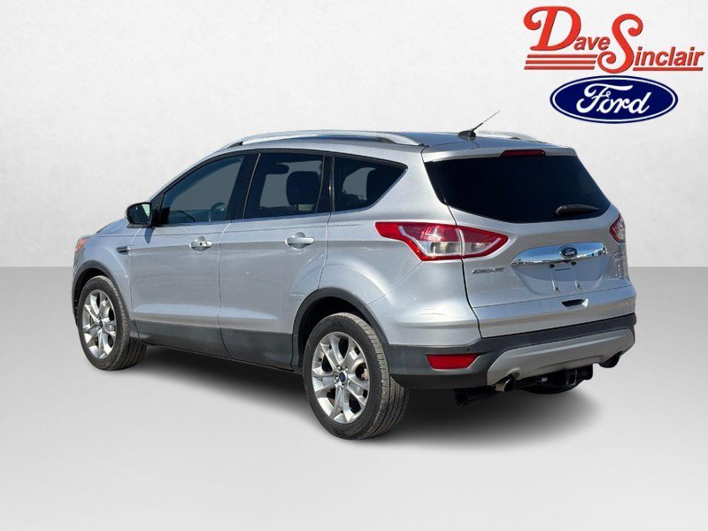 Used 2016 Ford Escape Titanium FWD image 9