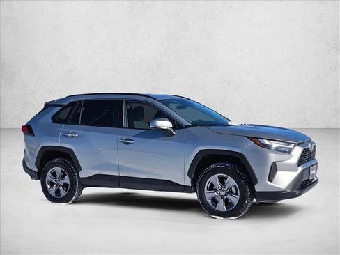 Used 2024 Toyota RAV4 XLE image 3