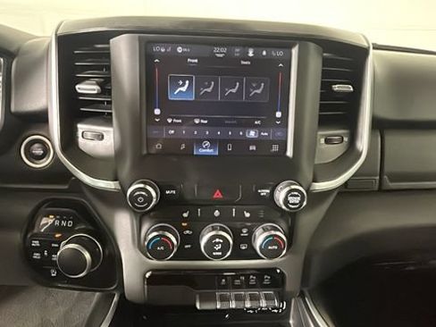 Used 2022 RAM 1500 Big Horn AWD/4WD image 22