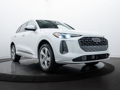 New 2025 Audi Q5 Premium Plus