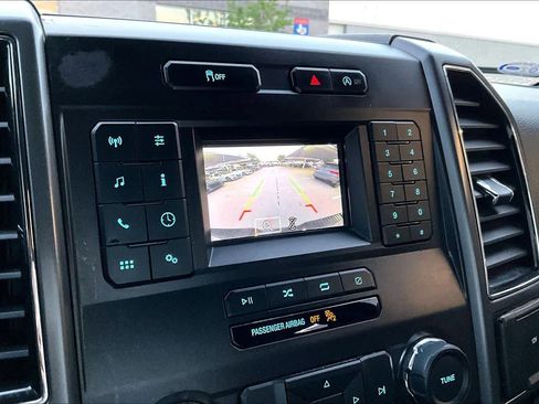 Used 2018 Ford F150 XLT image 31