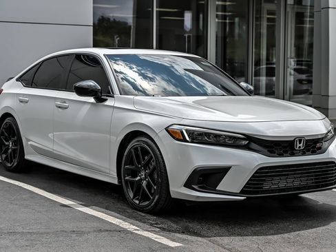 Used 2024 Honda Civic Si image 9