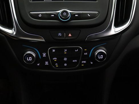Used 2024 Chevrolet Equinox LT w/ LPO, Cargo Package FWD image 24