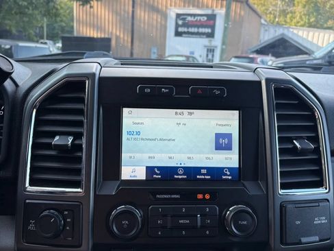 Used 2018 Ford F250 XLT w/ XLT Premium Package AWD/4WD image 14