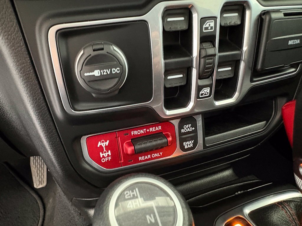 Used 2020 Jeep Gladiator Rubicon AWD/4WD image 12