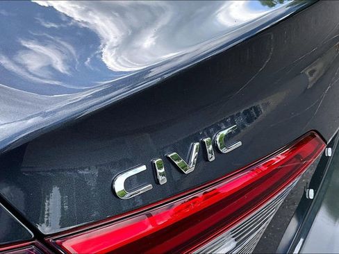 Certified 2024 Honda Civic Sport image 24