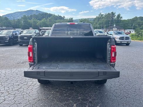 Used 2022 Ford F150 XLT w/ Equipment Group 302A High AWD/4WD image 7