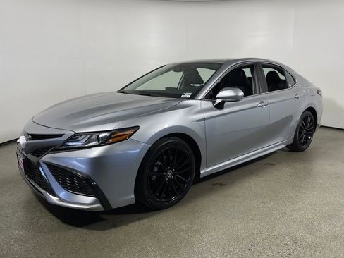 Used 2024 Toyota Camry XSE image 7