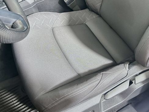 Certified 2024 Toyota Tacoma SR AWD/4WD image 17