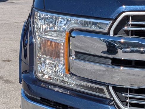 Used 2020 Ford F150 Lariat image 9