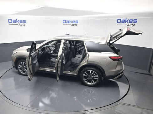 Used 2025 INFINITI QX60 Luxe FWD image 62