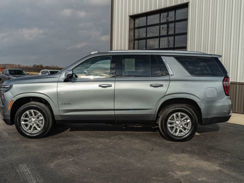Used 2025 Chevrolet Tahoe LT image 2