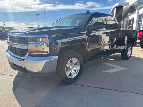 Used 2019 Chevrolet Silverado 1500 LT image 2