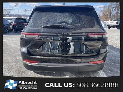 New 2026 Jeep Grand Cherokee Altitude