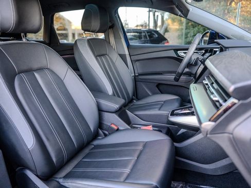 Used 2023 Audi Q4 e-tron Premium Plus w/ Premium Plus image 21