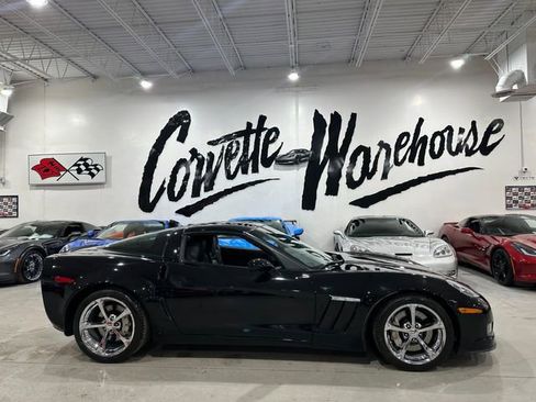 Used 2013 Chevrolet Corvette Grand Sport w/ 2LT Preferred Equipment Group image 9