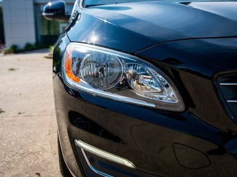 Used 2015 Volvo V60 T5 Premier Plus FWD image 20