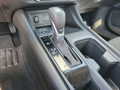 Used 2025 Nissan Sentra S FWD image 19
