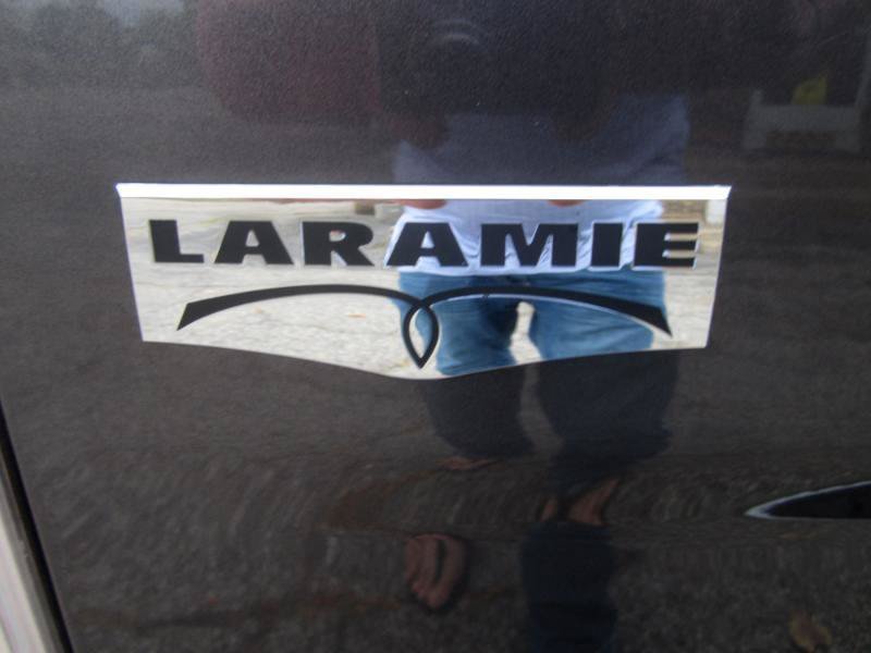 Used 2018 RAM 1500 Laramie AWD/4WD image 46